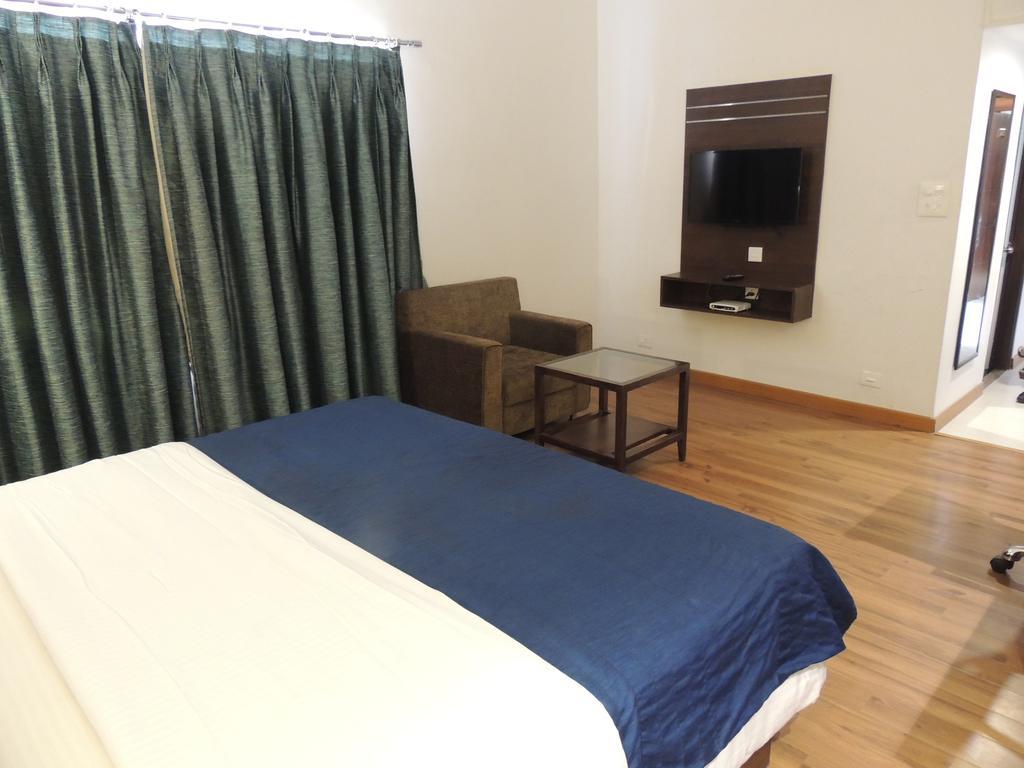 Diamond Hotel